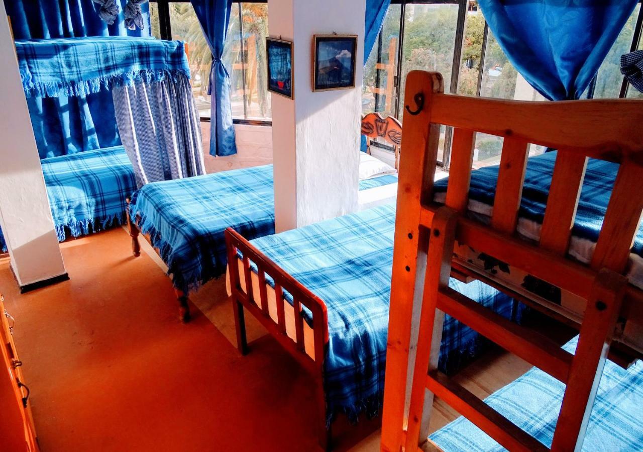 באניוס Erupcion Art Hotel & Hostel מראה חיצוני תמונה