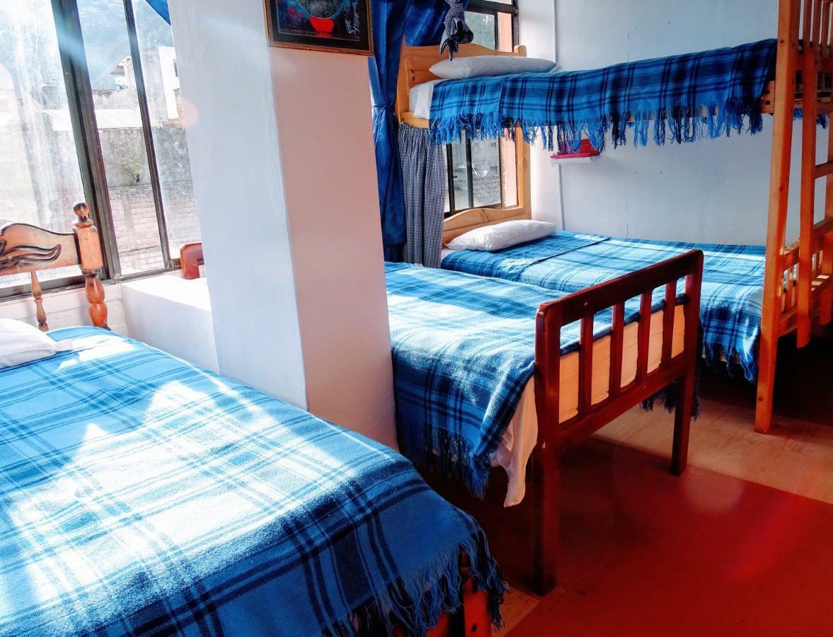 באניוס Erupcion Art Hotel & Hostel מראה חיצוני תמונה