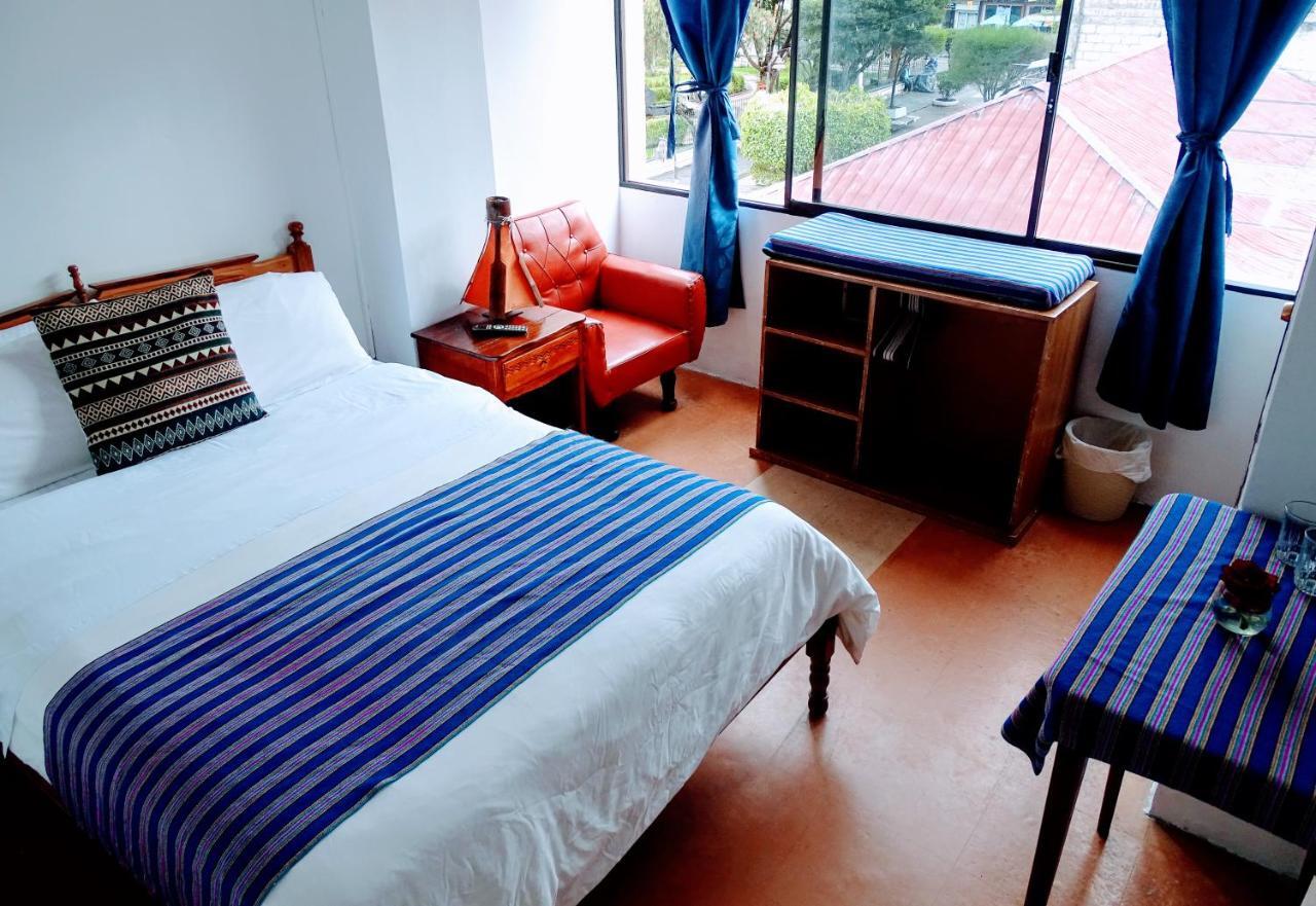 באניוס Erupcion Art Hotel & Hostel מראה חיצוני תמונה